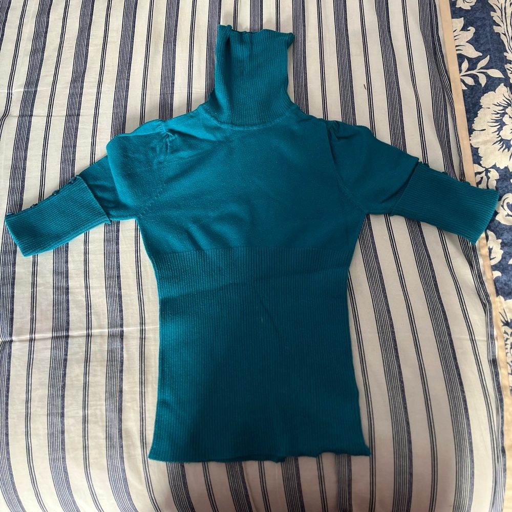 Blue Long Sleeve Top